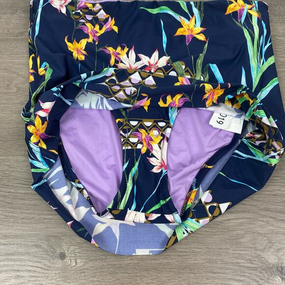 Trina Turk Blue Tropical Fiji Floral Ruffle Top Sz.12 Bottoms Sz.14 NWT - Picture 11 of 16